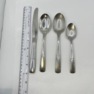 PLAZA By Providence Stainless Steel Lot 2 Oval Soup Spoons 1 Teaspoon 1 Knife